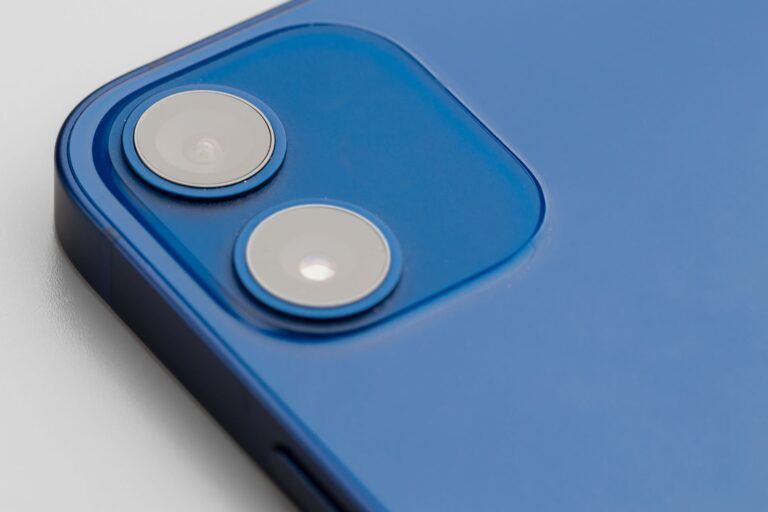 How To Use Your Phone To Make Online Video.