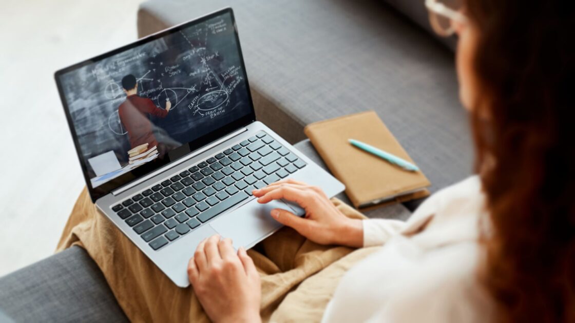 How Can You Use Videos in Your Emails to Boost Conversions?