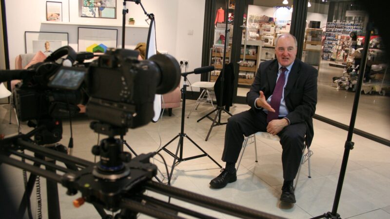 What Authentic Images and Videos Should you Capture for your Website on a Media Day?