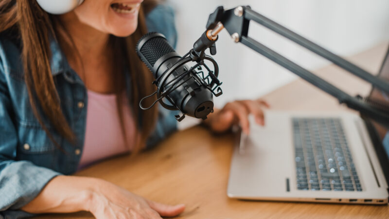 Essential Skills for Presenting a Podcast